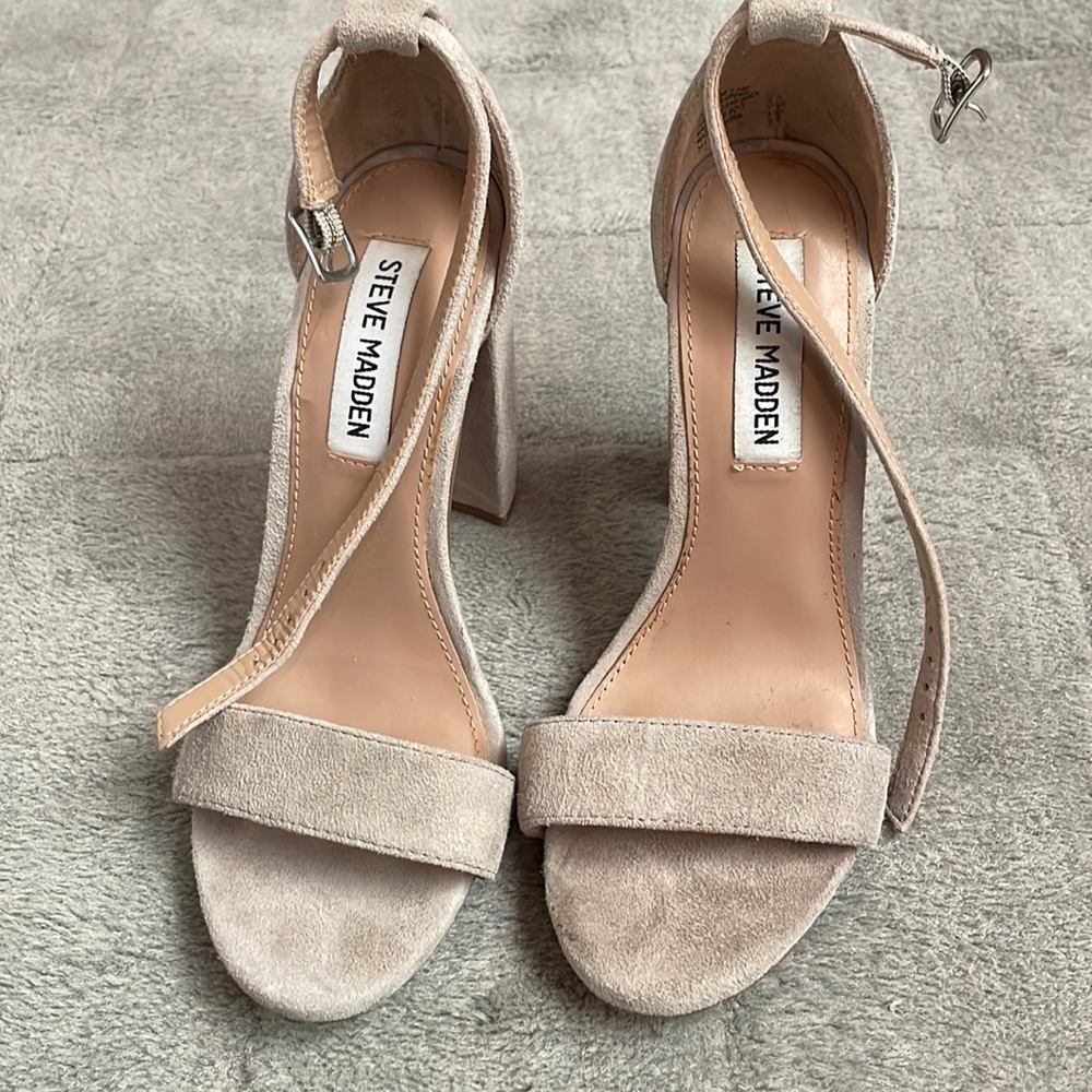 Steve Madden suede heels